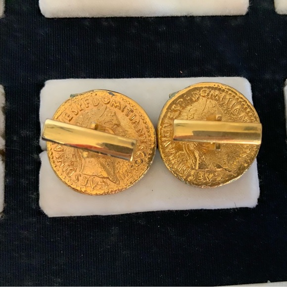 Vintage Roman Green Coin Cuff Links - Picture 2 of 3